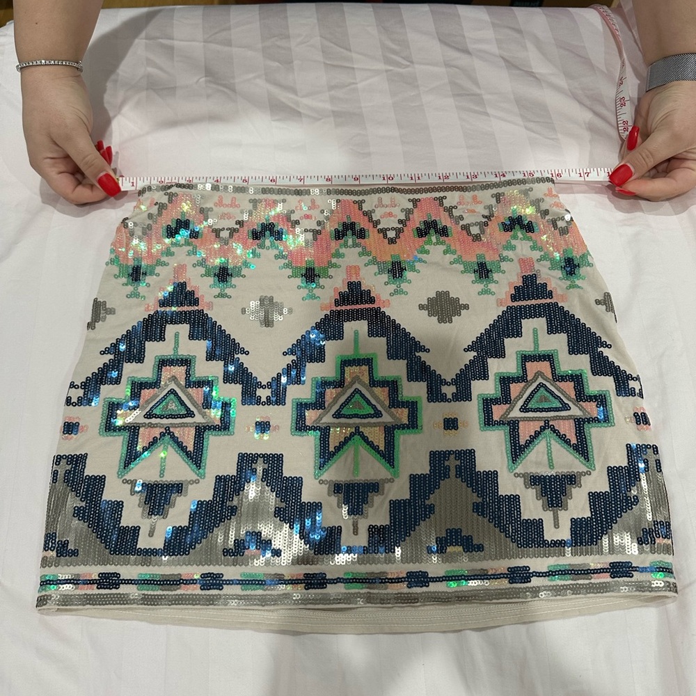 Aztec print sequin skirt from EXPRESS - Picture 5 of 5